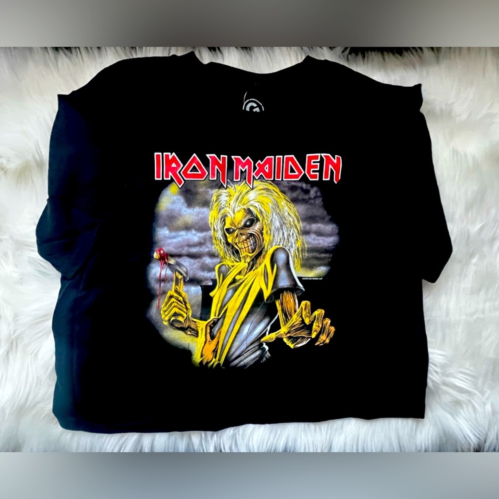 Iron Maiden cropped tshirt.